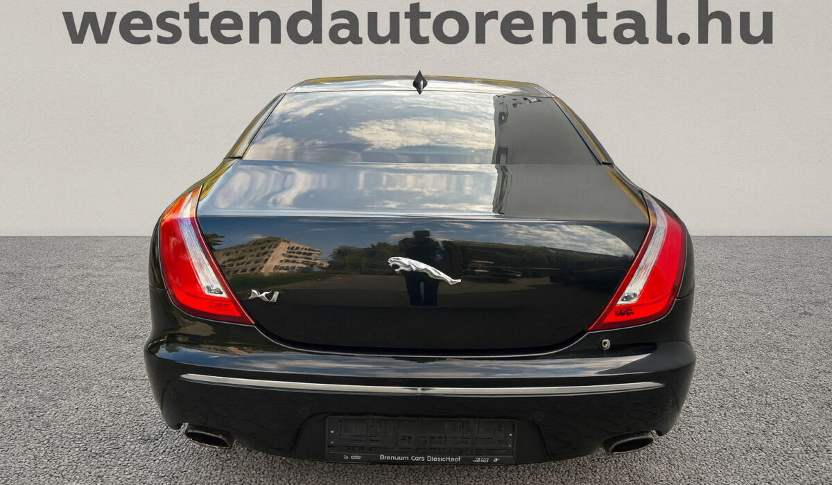 Jaguar XJ - kép 2